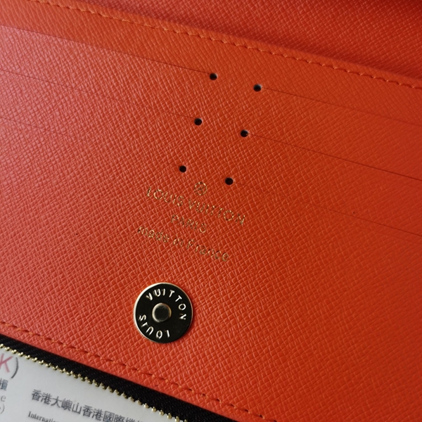 LVコピーウォレット角部分ディテール